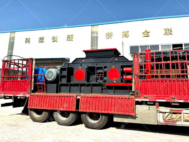 石頭制砂機(jī)_小型石頭制沙機(jī),石子石料制沙機(jī)價(jià)格,圖片/視頻 石頭制砂機(jī)_小型石頭制沙機(jī),石子石料制沙機(jī)價(jià)格,圖片/視頻