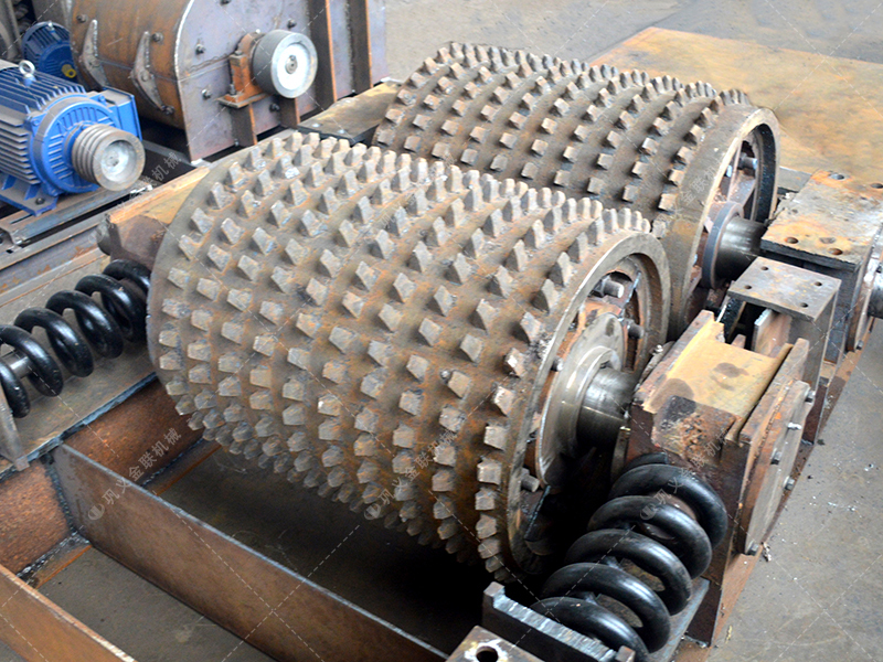 故障排查寶典:雙齒輥破碎機(jī)異響、粒度變粗等常見(jiàn)問(wèn)題如何快速解決? 故障排查寶典:雙齒輥破碎機(jī)異響、粒度變粗等常見(jiàn)問(wèn)題如何快速解決?